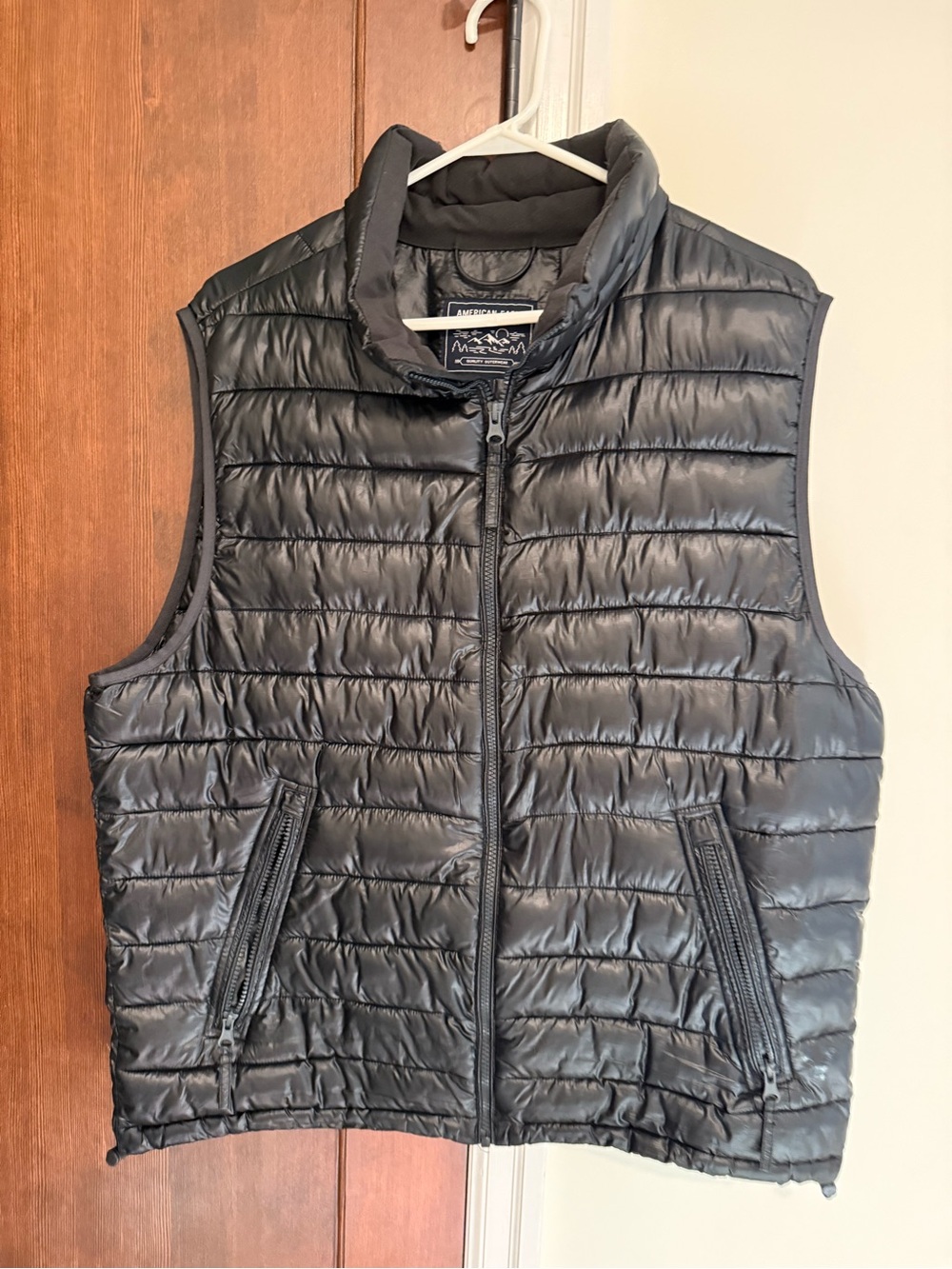 American Eagle Outfitters Black Quilted Puffer Vest